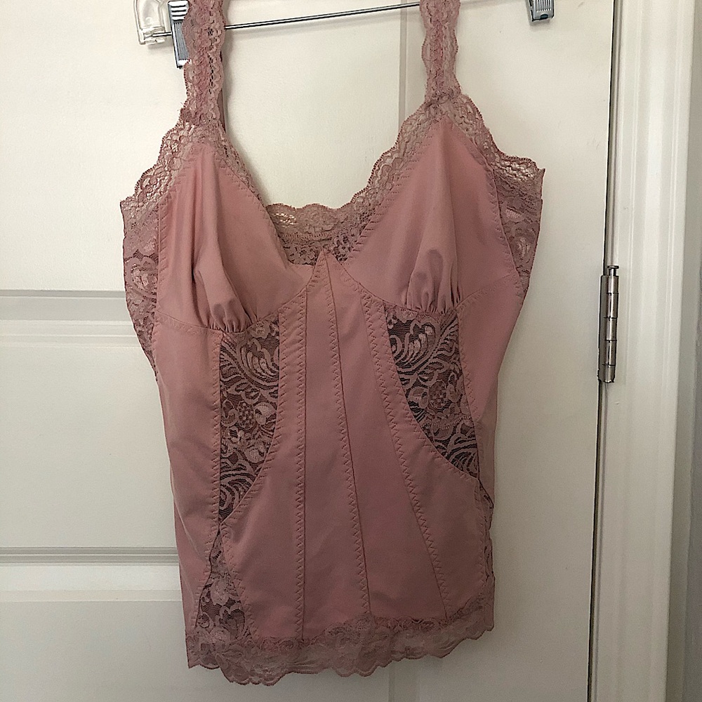 Fredericks size L laungerie top